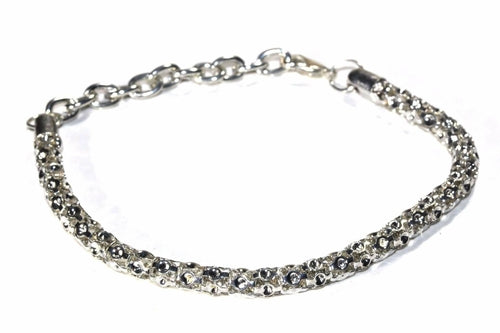 QUEVN Flashy Bracelet